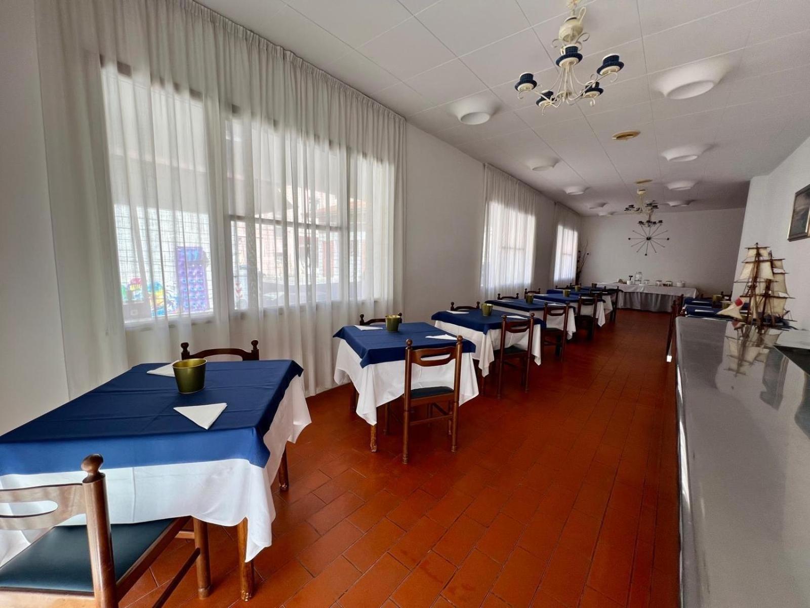 Hotel Villa Dei Fiori Bellaria-Igea Marina Exterior foto