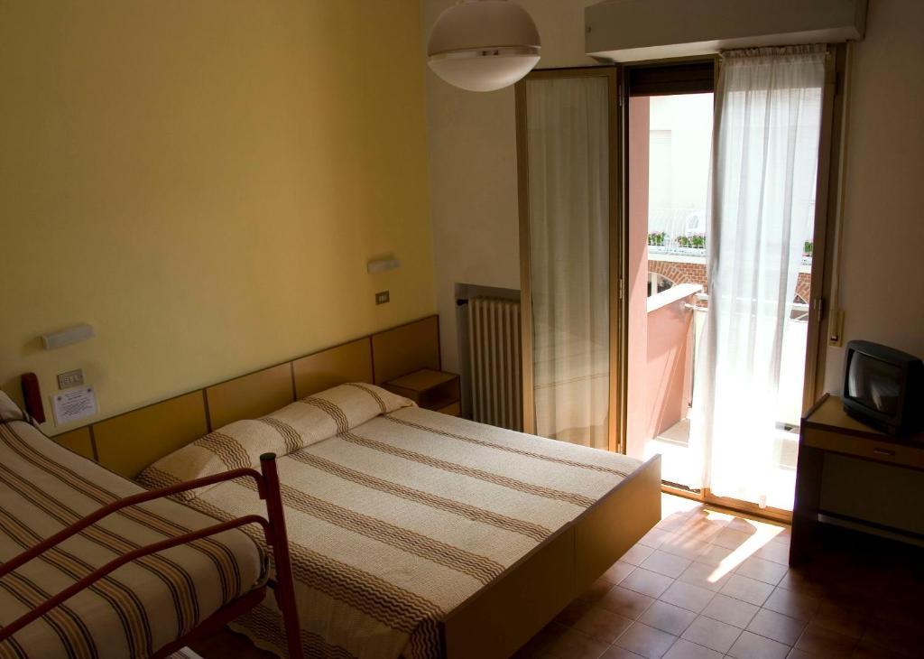 Hotel Villa Dei Fiori Bellaria-Igea Marina Exterior foto